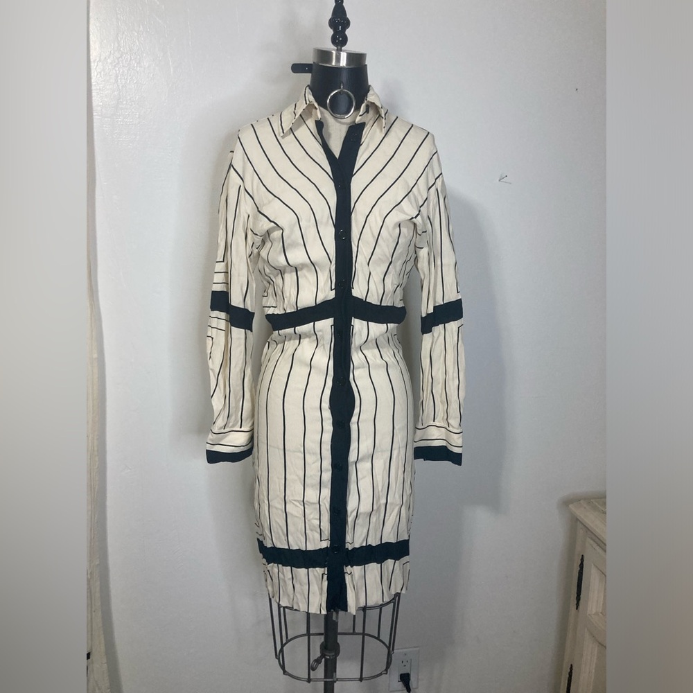 New Zara striped cream shirt dress 💜